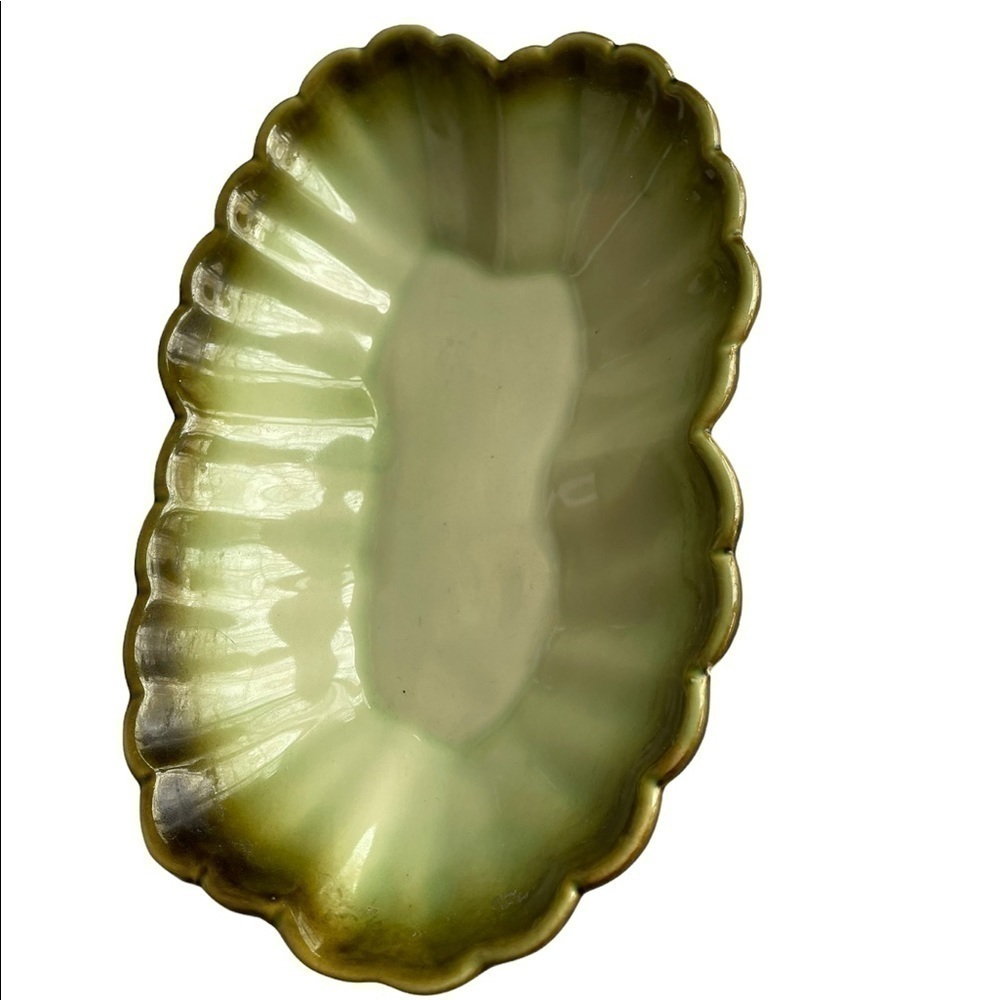TWO-TONE hull pottery dish31 USA-flaw